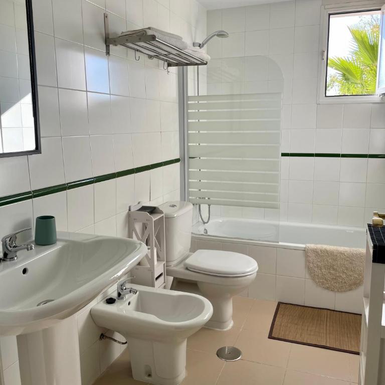 San Miguel B&B Granada - Deluxe Double Room with Extra Bed - 5