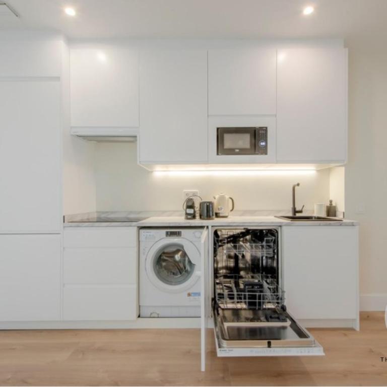 Tu estancia para 6 en Malasaña conoce San Bernardo 20 - Two-Bedroom Apartment - 22