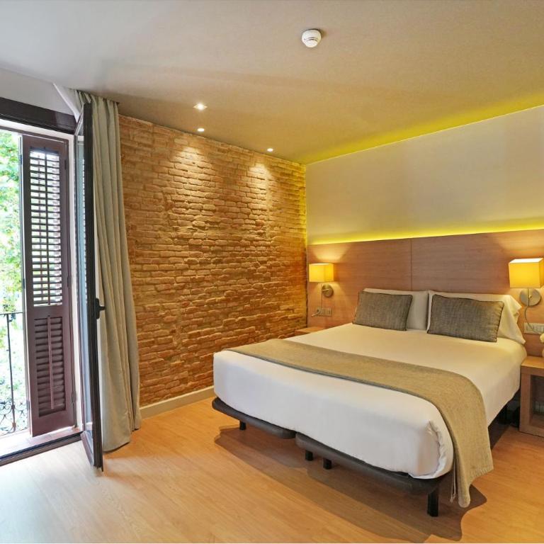 Arc La Rambla - Double Room with Ramblas view - 8