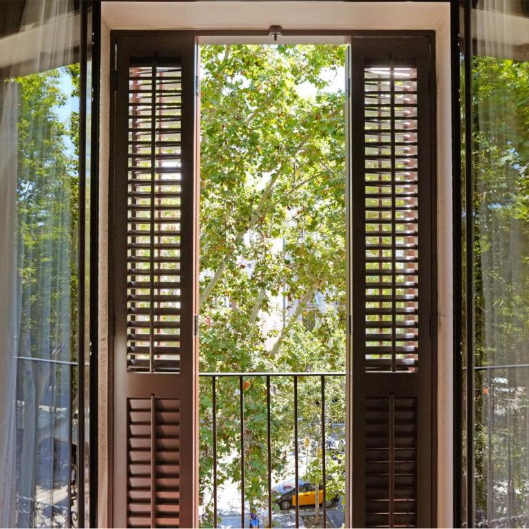 Arc La Rambla - Double Room with Ramblas view - 10