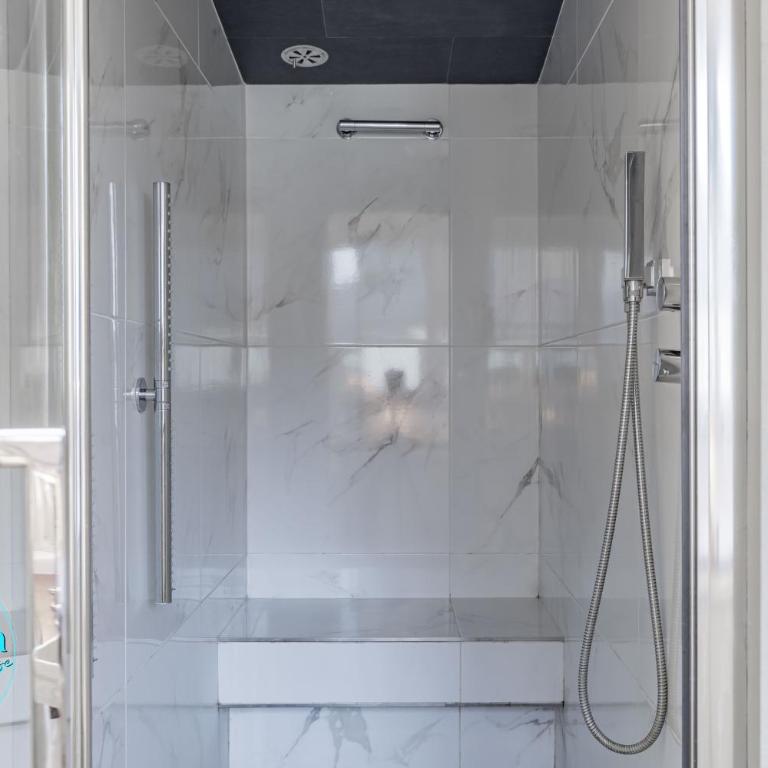 Varenna Guest House - Appartamento con Sauna - 13