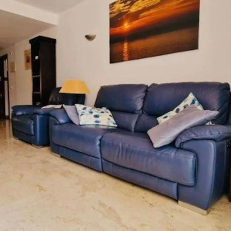 CC8 II by ZANIS - Two-Bedroom Apartment - 9