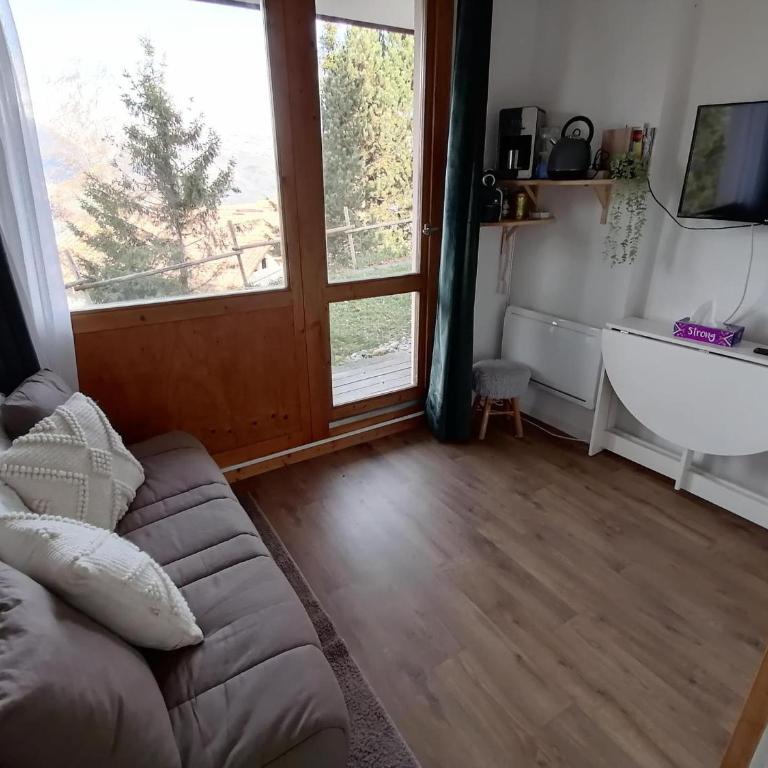 Charmant studio ski aux pieds avec terrasse et parking - FR-1-181-2847 - Studio - 1