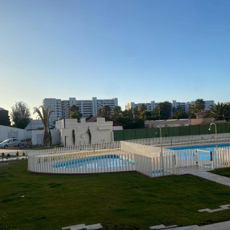 Excelente departamento nuevo a pasos de la playa - Apartamento de 2 dormitorios - 31