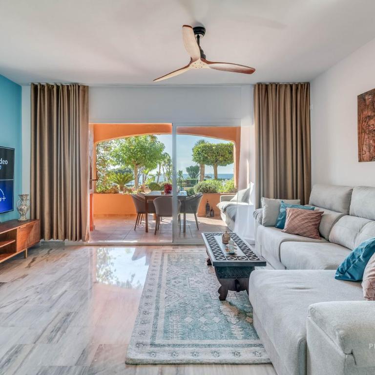 Casa Africa - exclusive 2BR by the sea with pool - Two-Bedroom Apartment with Sea View - 33