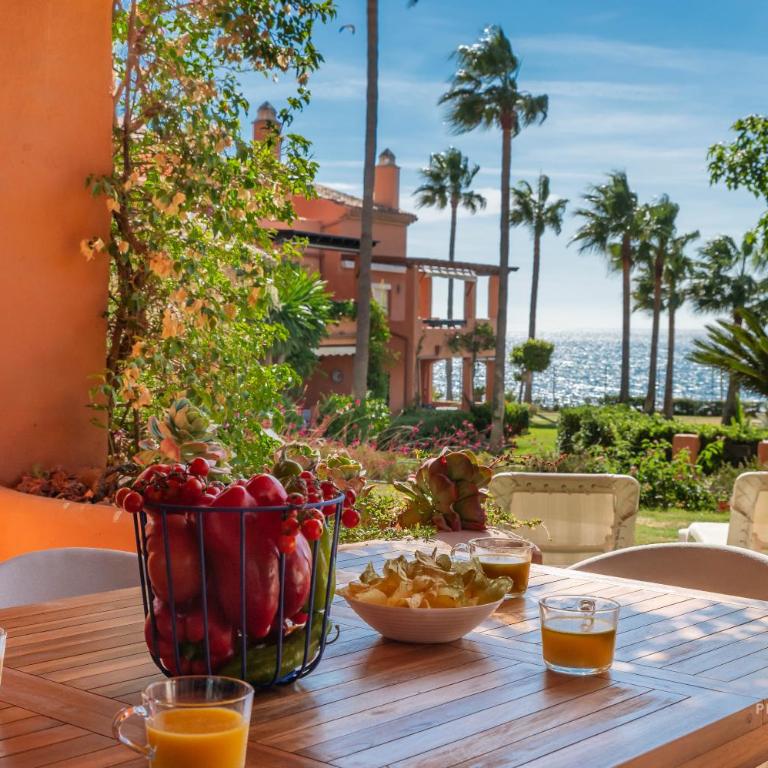 Casa Africa - exclusive 2BR by the sea with pool - Two-Bedroom Apartment with Sea View - 14