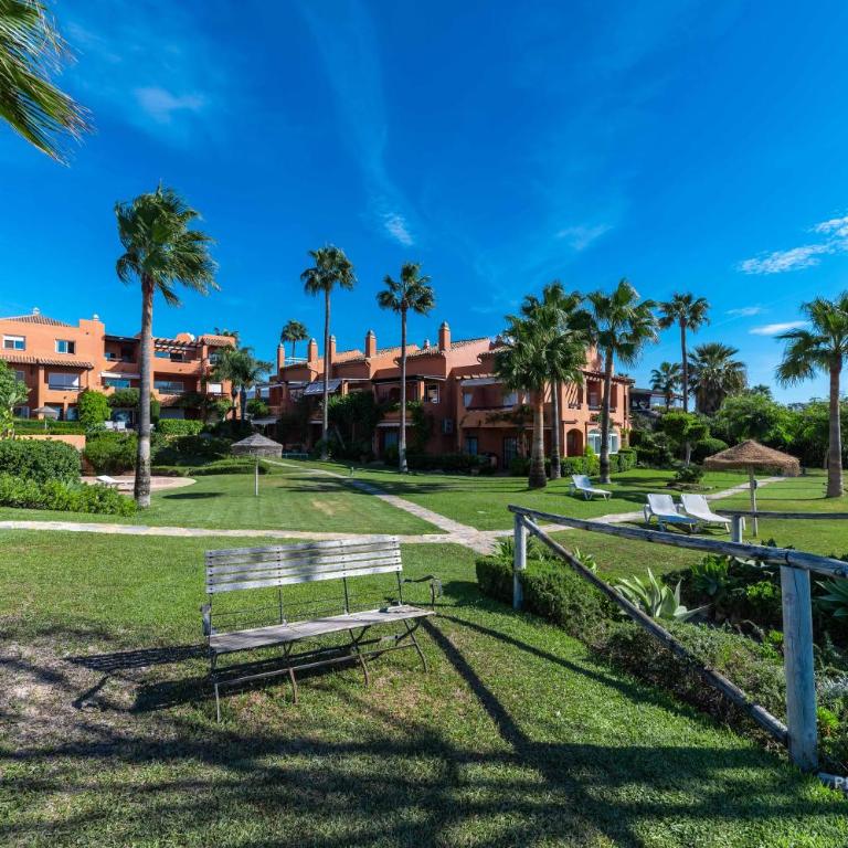 Casa Africa - exclusive 2BR by the sea with pool - Two-Bedroom Apartment with Sea View - 50