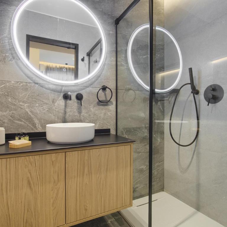 Dobo Madrid Palos - Double or Twin Room - 10