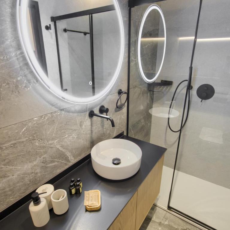 Dobo Madrid Palos - Double or Twin Room - 12
