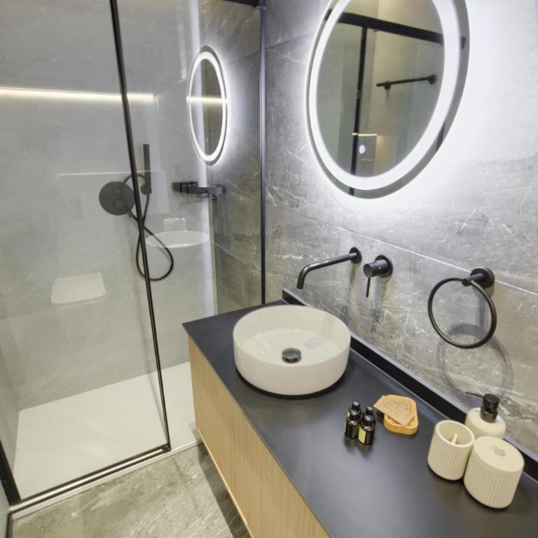 Dobo Madrid Palos - Double or Twin Room - 14