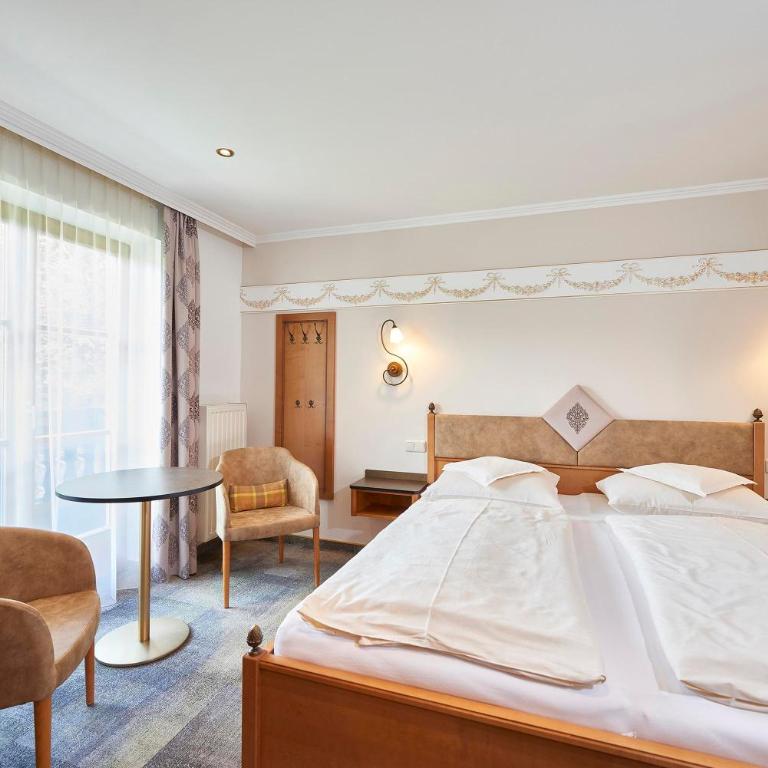 Gasthof Hotel Handlerhof - Economy Doppelzimmer mit Dusche - 6