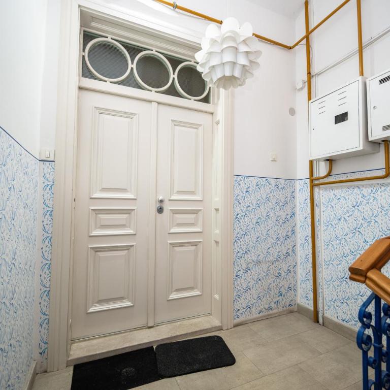 Pinterest Apartment in the City Center - One-Bedroom Apartment - 33