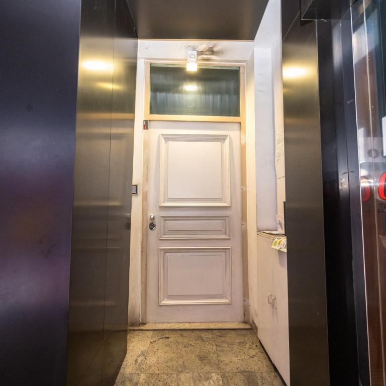 Pinterest Apartment in the City Center - One-Bedroom Apartment - 35