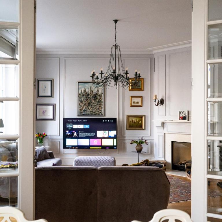 Pinterest Apartment in the City Center - One-Bedroom Apartment - 7