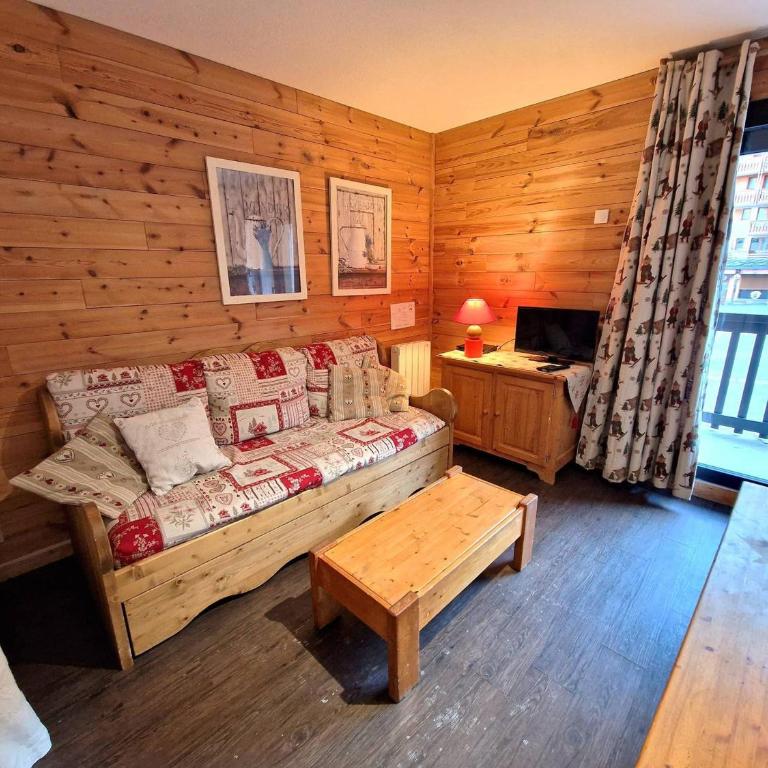2 Pièces+Cabine, 6-8 Pers, 42m², Coeur Station, Près Pistes, TV, DVD - FR-1-265-220 - Appartement 1 Chambre - 7