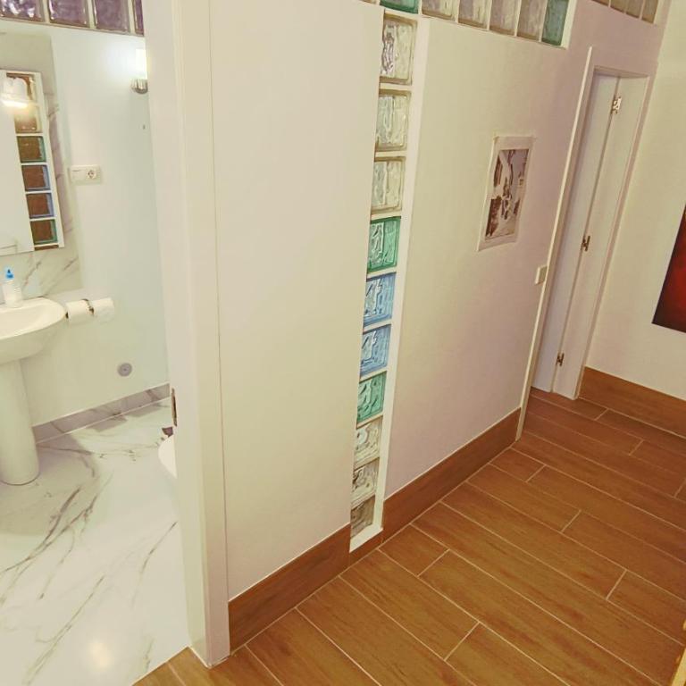 Casa De Paz - Three-Bedroom Apartment - 18