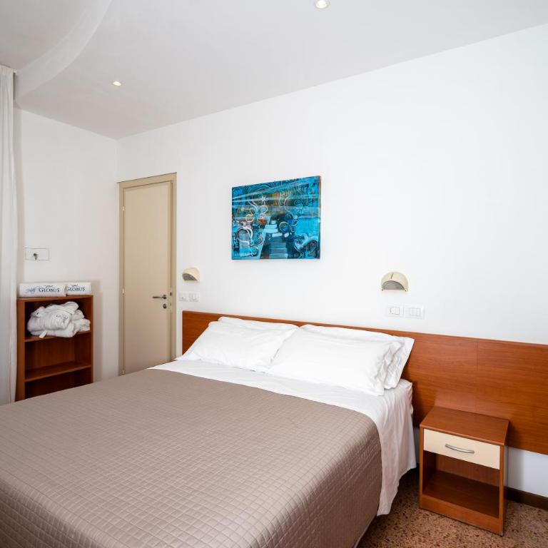 Hotel Globus - Camera Matrimoniale - 2