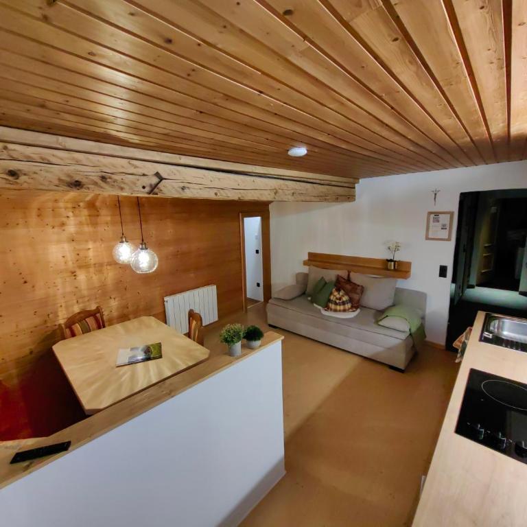 Gästehaus Groder - Standard Apartment mit 2 Schlafzimmern und Balkon - 8