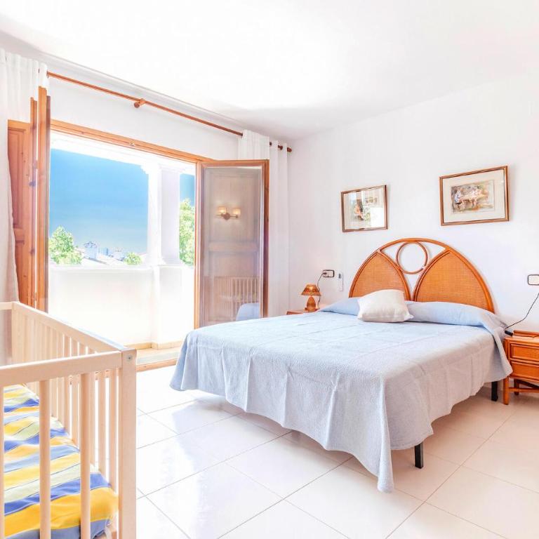 Beach Front Home In Platja D'aro With Wifi - Casa Vacacional de 3 dormitorios - 7