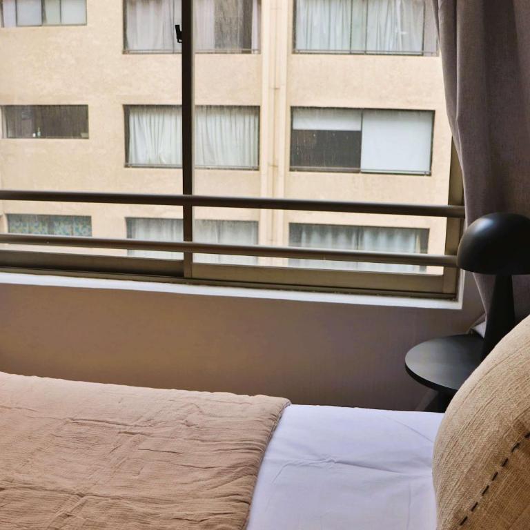 HOM I TOP1 con AA Depto 1D1B en Marcoleta Santiago 7001 - Apartamento - 5
