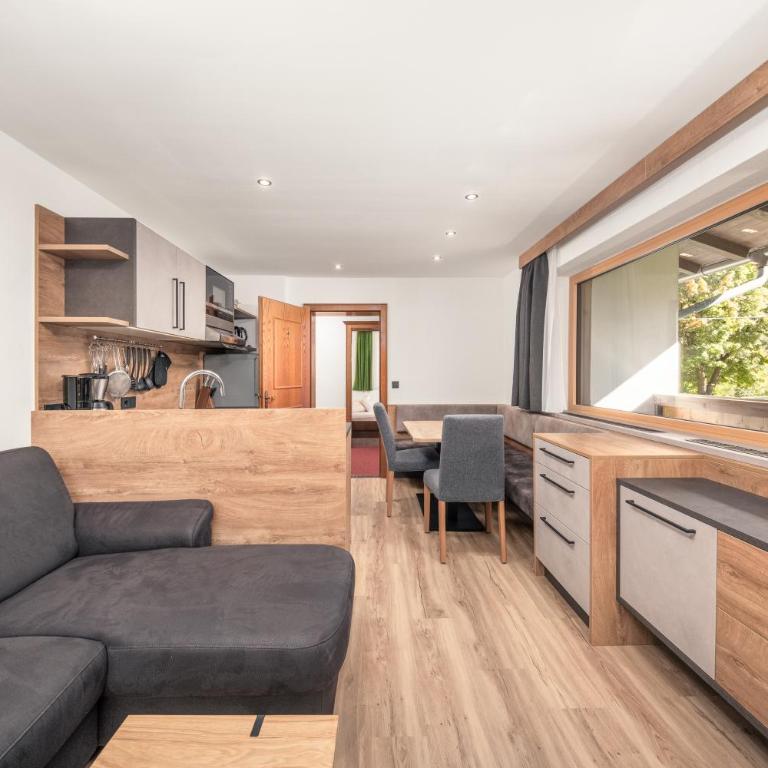 Haus Kofler - Apartment mit 3 Schlafzimmern und Bergblick - 5