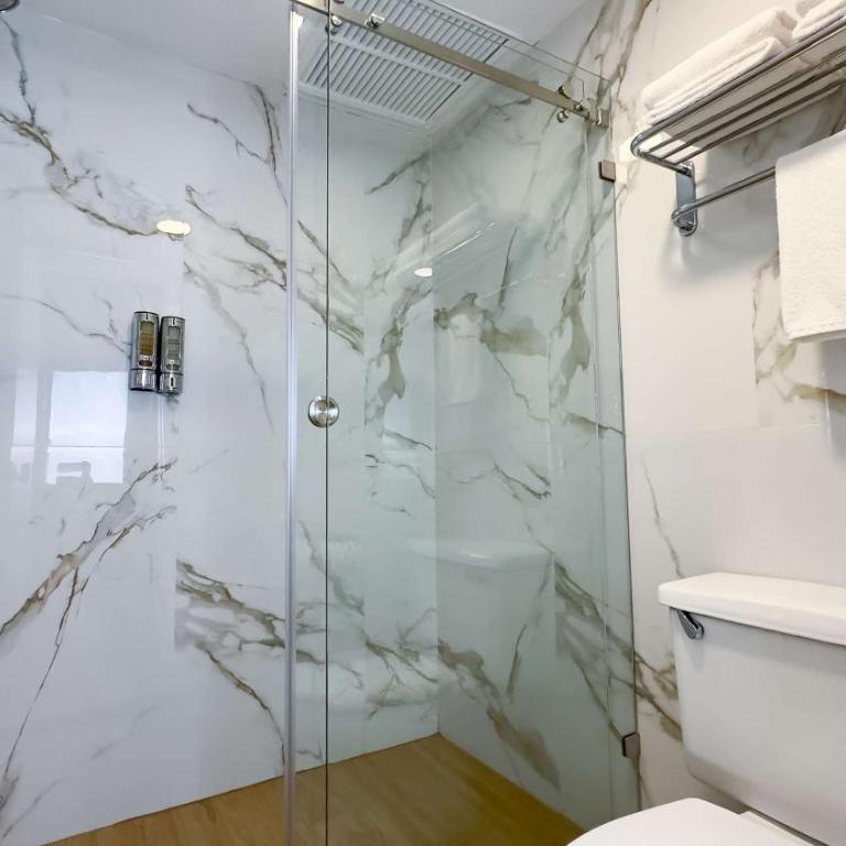 Best Western PLUS Monterrey Colón - Junior Suite with 2 Double Beds and Kitchenette - Non Smoking - 9