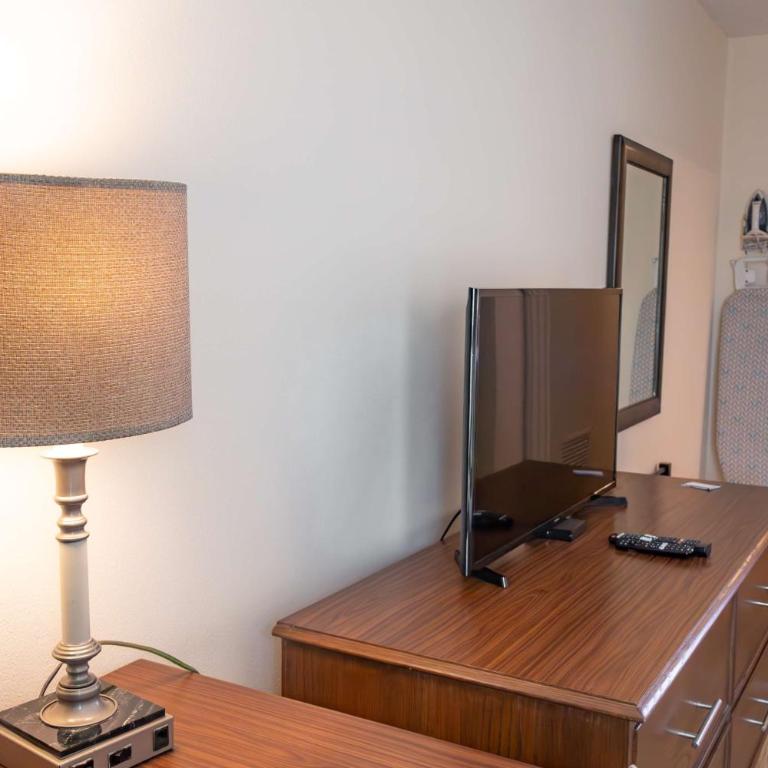 Best Western PLUS Monterrey Colón - King Room with Kitchenette - Non-smoking - 4