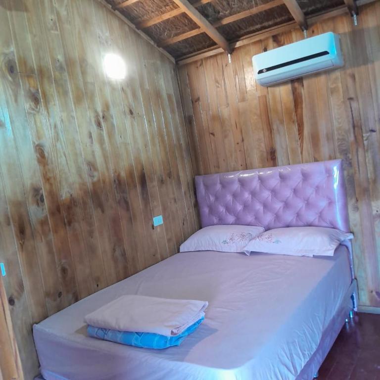 Cabañas Compartidas en Casa Quinta en Itá - Twin Room - 13