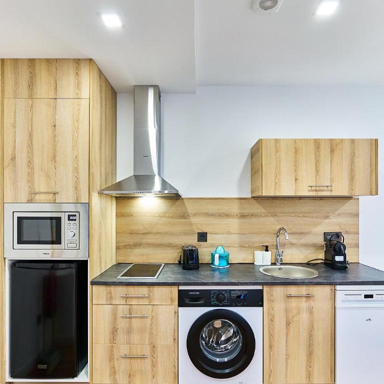 Apartamentos Beatriz by gaiarooms - Estudio - 5