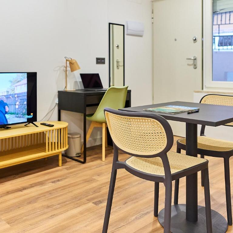 Apartamentos Beatriz by gaiarooms - Estudio - 10