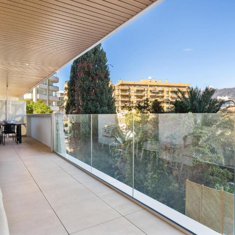 ViVi Homes - Jade Beautiful Apartment with Spa, Pool and Cinema 200 meters from the beach - Apartment with Terrace - 9