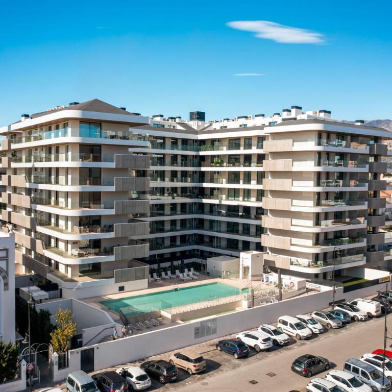ViVi Homes - Jade Beautiful Apartment with Spa, Pool and Cinema 200 meters from the beach - Apartment with Terrace - 41