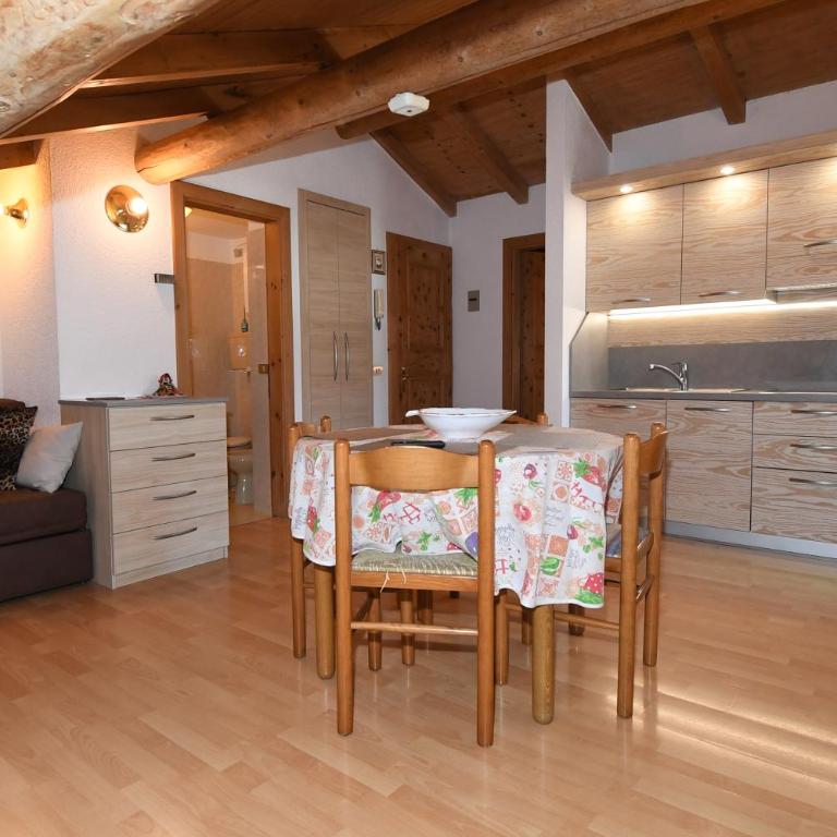 Casa Neve - Appartamento con 1 Camera da Letto - 9