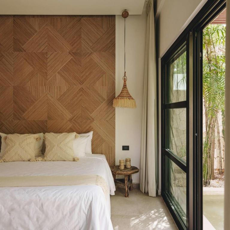 Elegant 4 Bedroom Villa, Gated Access & Personalized Concierge - Villa - 13