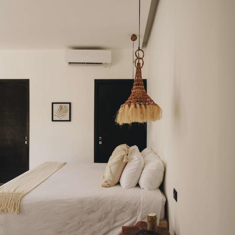 Elegant 4 Bedroom Villa, Gated Access & Personalized Concierge - Villa - 15