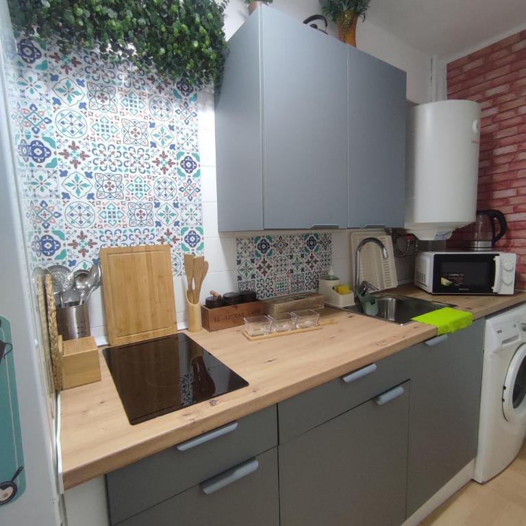 Olivia - Two-Bedroom Apartment - 27