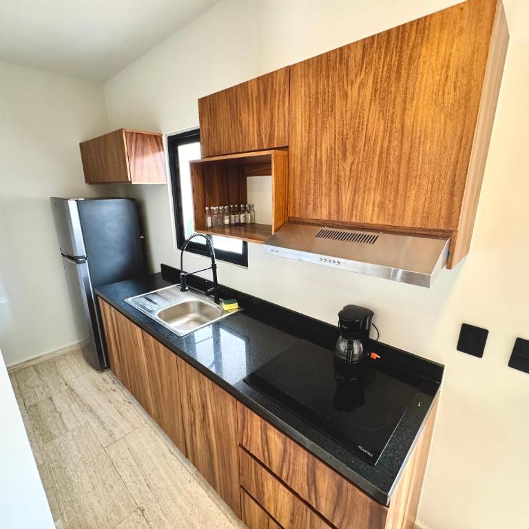 Chic 2BR Condo, Private Jacuzzi and 2 Free Bikes - Apartamento de 2 dormitorios - 6