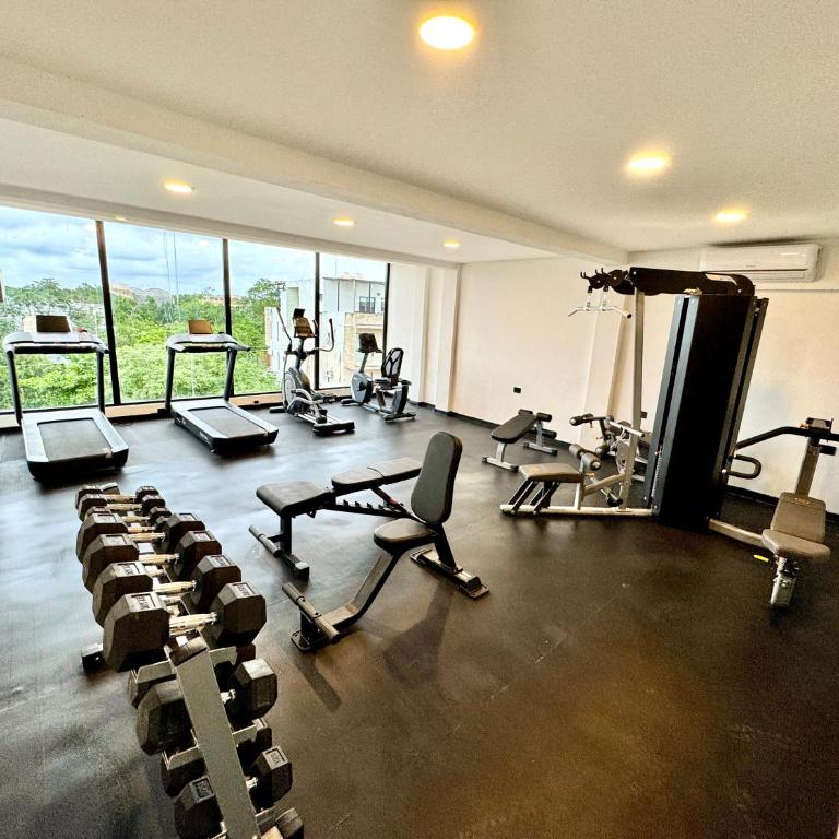 Chic 2BR Condo, Private Jacuzzi and 2 Free Bikes - Apartamento de 2 dormitorios - 17