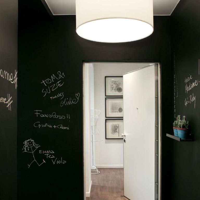 Le Tre Madame - Standard One-Bedroom Apartment - 8