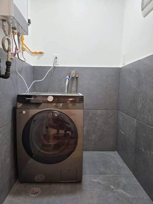 Ultimate Getaway in Luxe Studio - Apartamento Estudio - 47