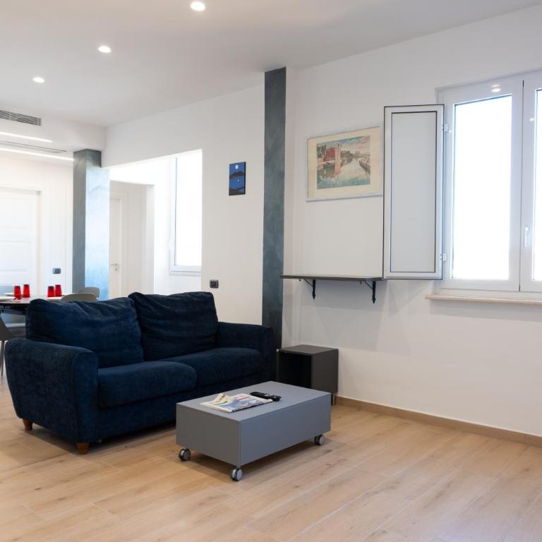 NA bella vista Rooftop-B&B - Two-Bedroom Family Apartment - 11