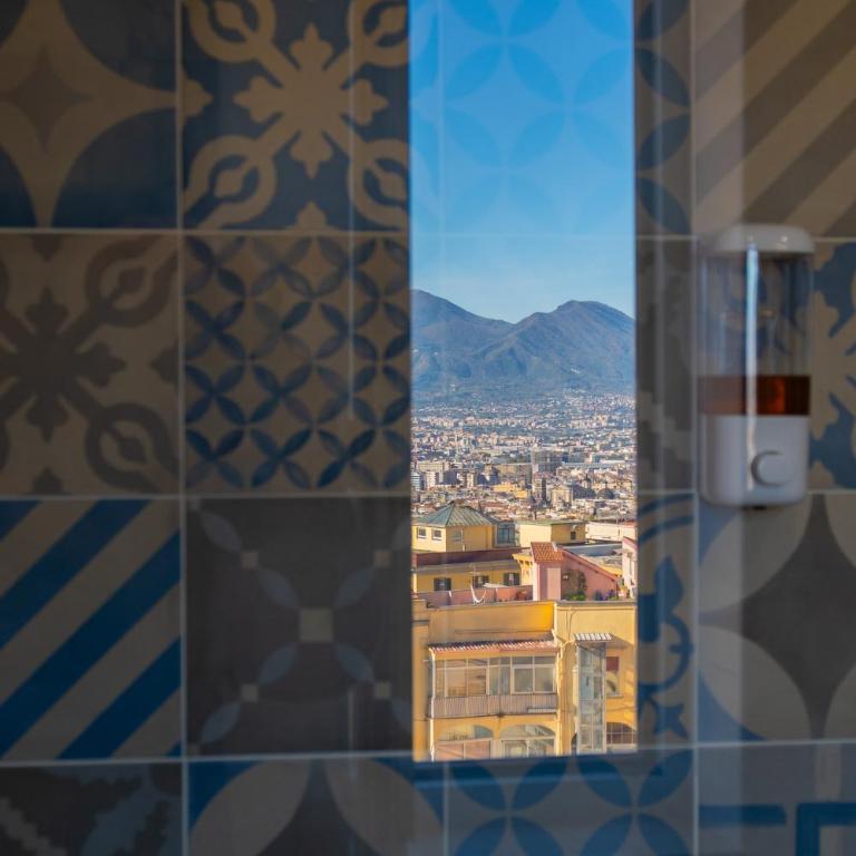 NA bella vista Rooftop-B&B - Two-Bedroom Family Apartment - 24