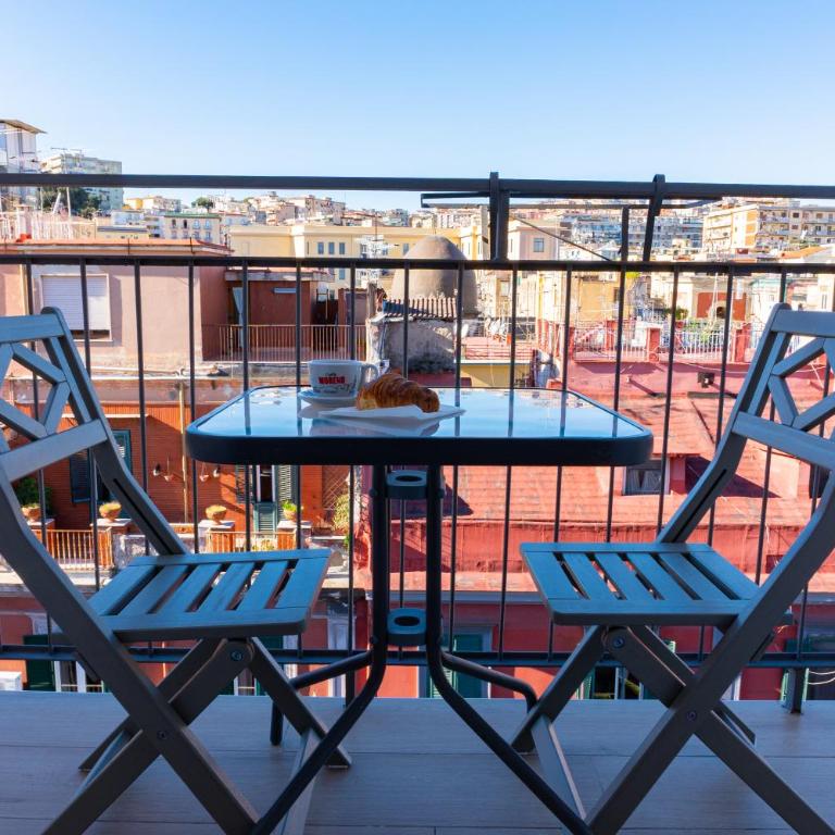 NA bella vista Rooftop-B&B - King Room with Balcony - 5