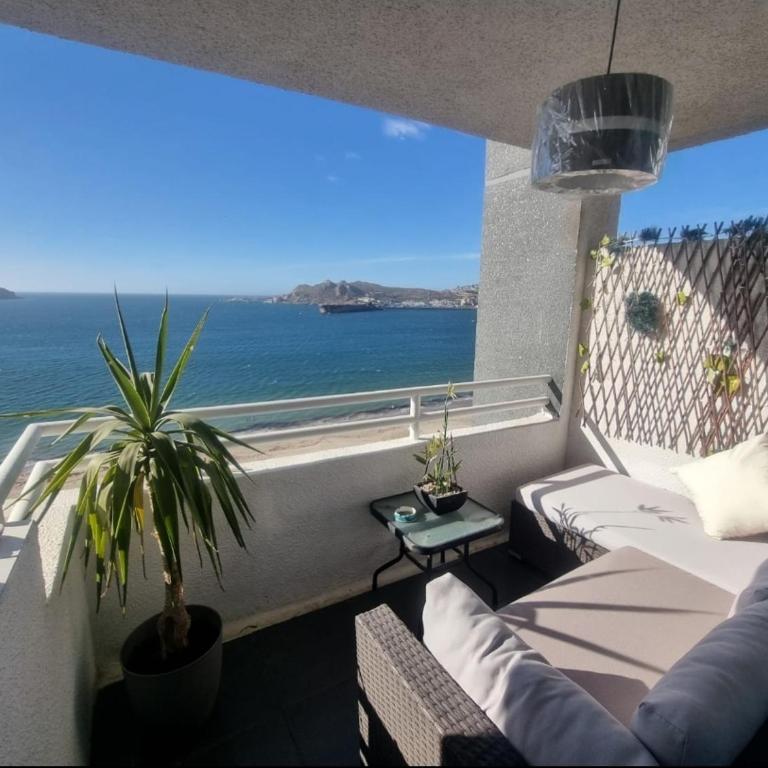 Departamento frente playa la herradura - One-Bedroom Apartment - 4