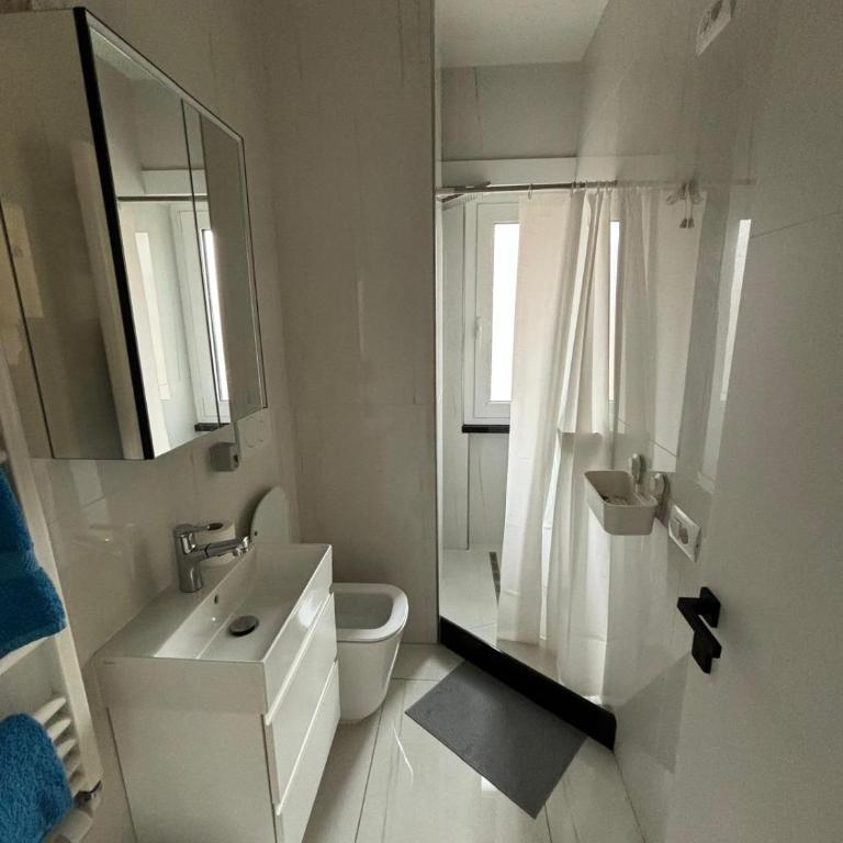 GIUBILEO PALACE Inn - Appartamento con 2 Camere da Letto - 8