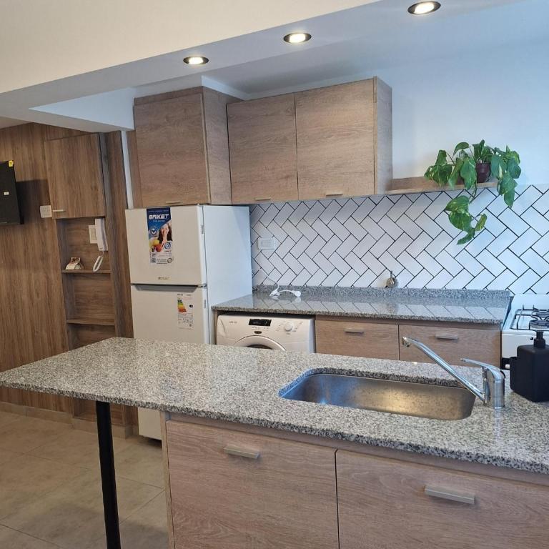 Precioso departamento zona Güemes - Apartamento de 1 dormitorio - 10