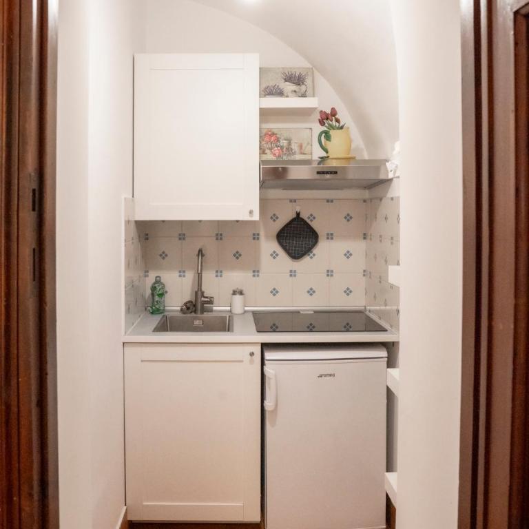 Arco del Calidarium - Pantheon - Appartamento con 1 Camera da Letto - 31