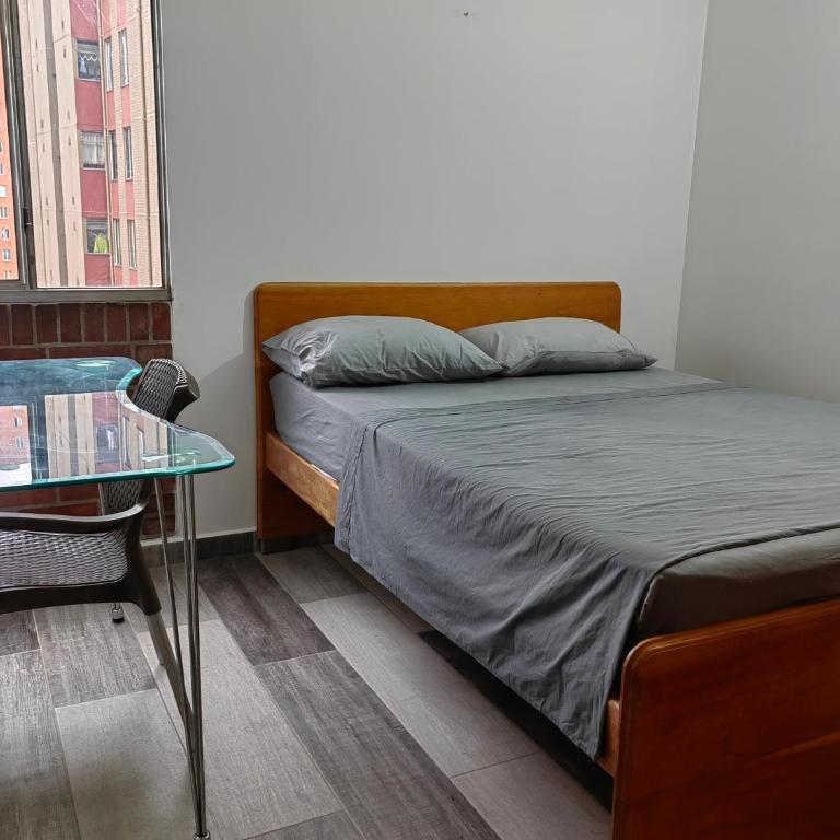 Apartamento Cerca a la estación Hospital - Apartamento de 2 dormitorios - 29