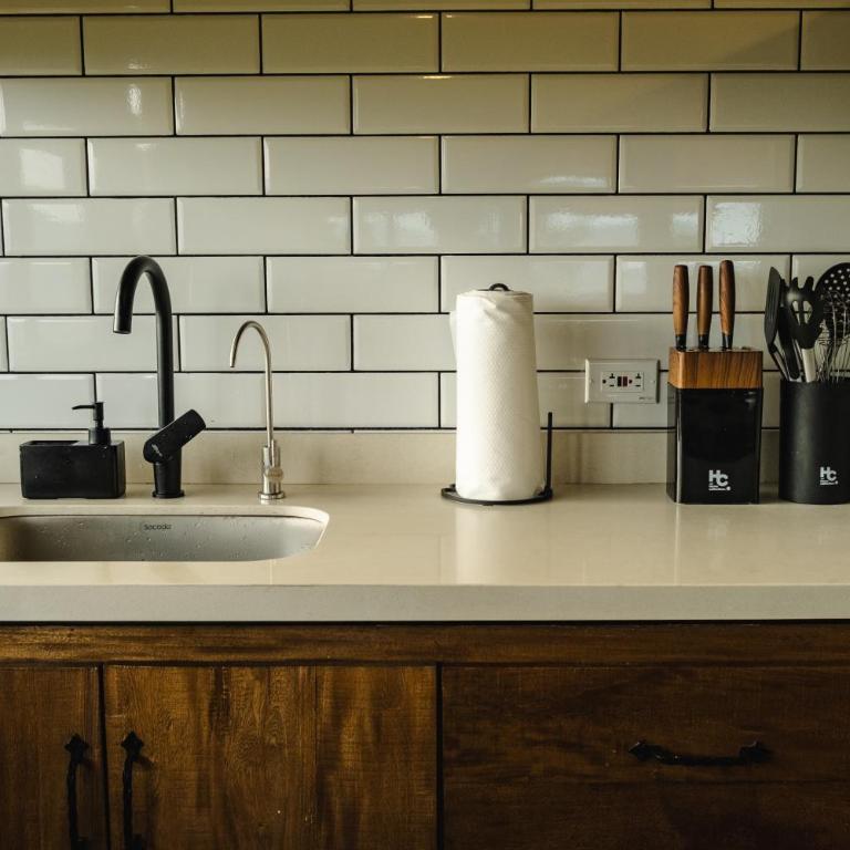 Refined cabin, panoramic views, steps from Jericó - One-Bedroom House - 28