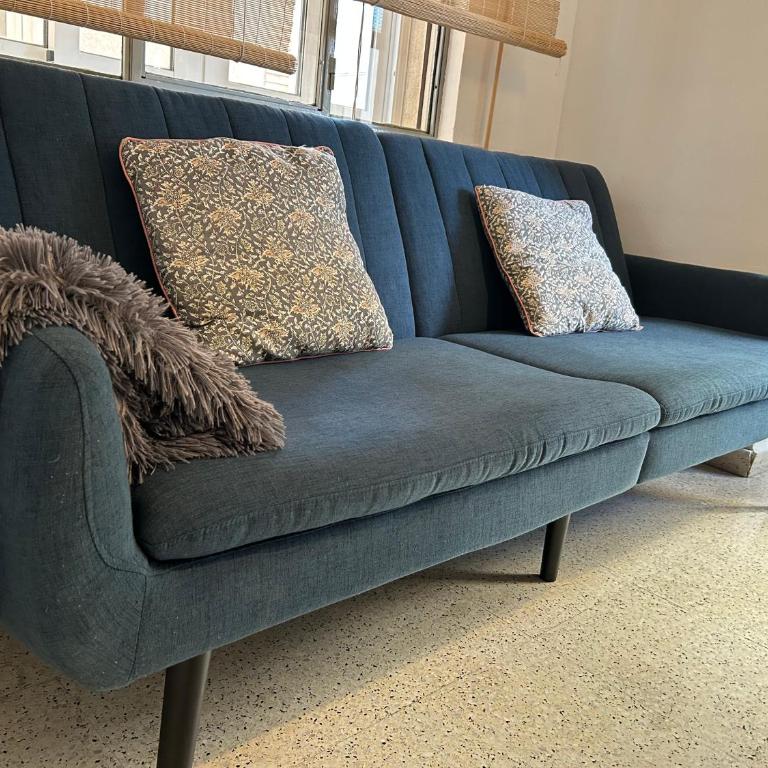 Céntrico piso con aparcamiento gratuito - Apartment - 13